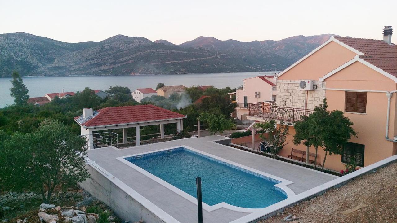 Seaside Apartments With A Swimming Pool Kneza, Korcula - 9269 Račišće Exterior foto