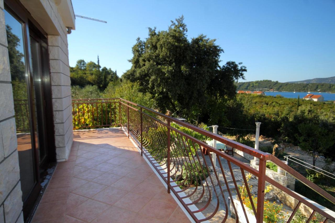 Seaside Apartments With A Swimming Pool Kneza, Korcula - 9269 Račišće Exterior foto